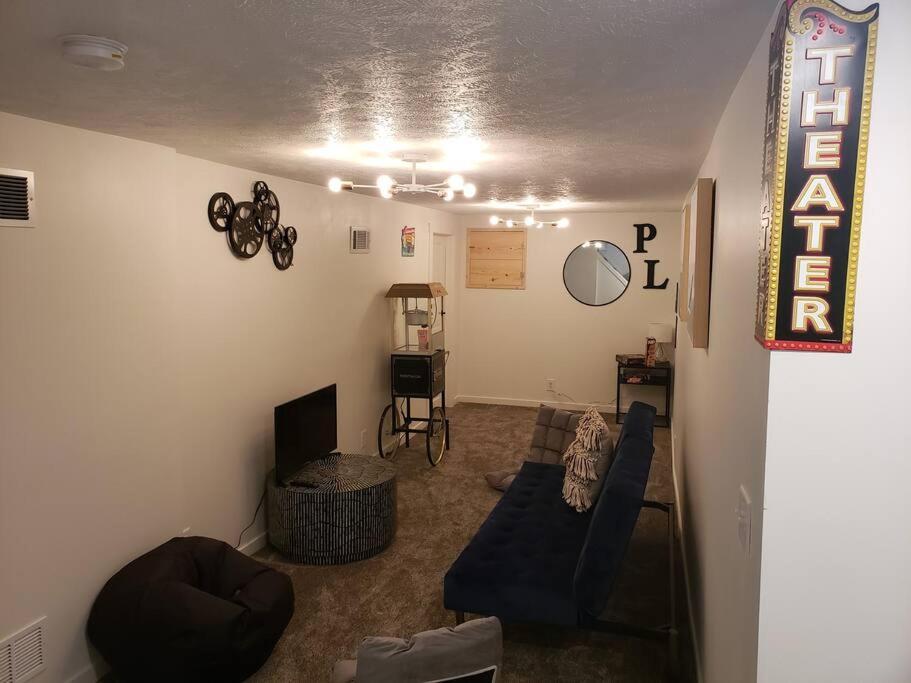 Cute Cottage-2 Min From Downtown 林垦 外观 照片